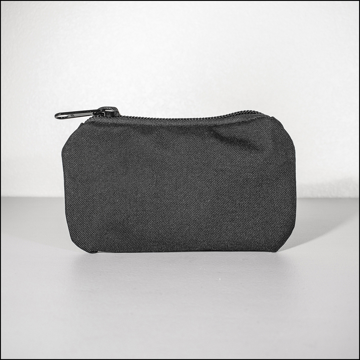 IGNOBLE Pouch 2.5.20