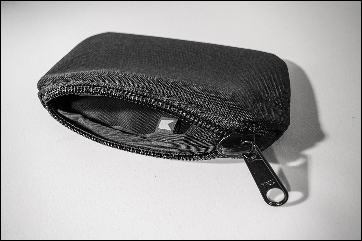 IGNOBLE Pouch 2.5.20
